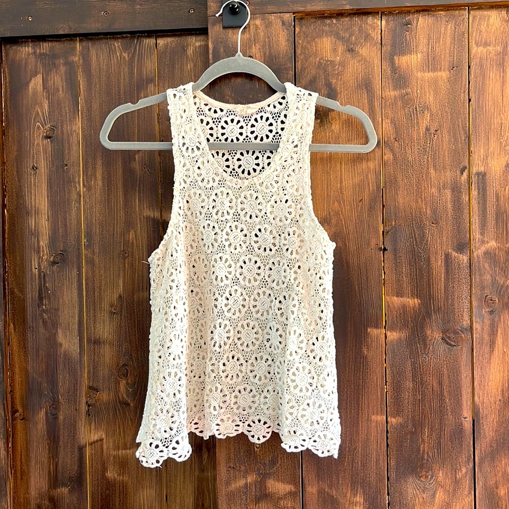 Small pins and needles shirt